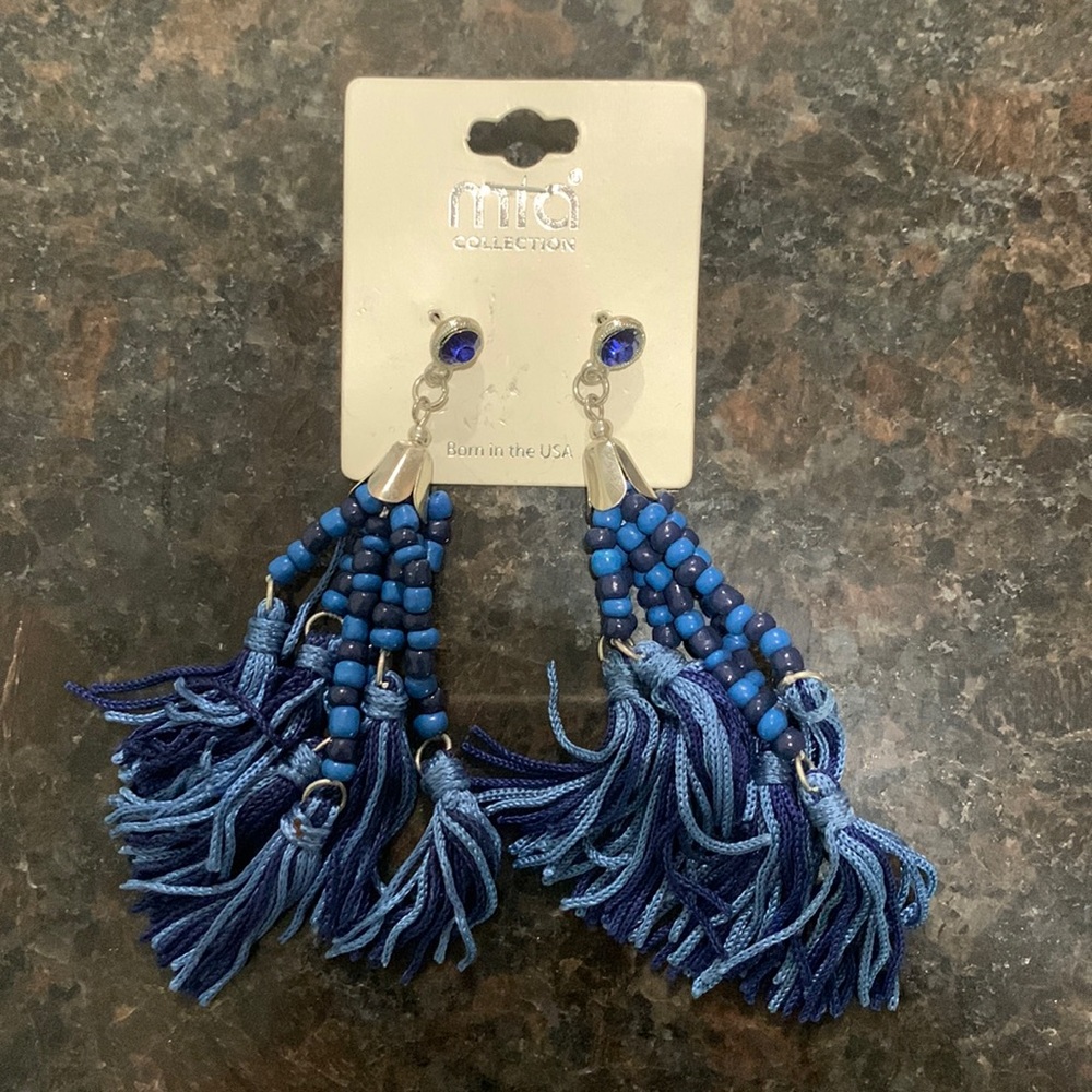 Mia Collection Born in the USA Blue Gem and Beads Silver Dangling Earrings